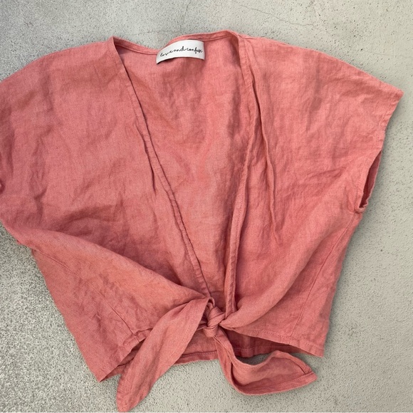 Love and Confuse 100% Lenin Size Small Short sleeve front tie - Picture 9 of 10